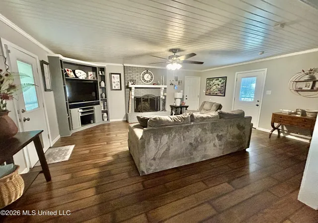 Photo 2 of Single family home for sale at 1124 Hawthorne Dr, Mc Comb, MS 39648 | MLS# 4165501 | Listing updated on 2026-10-16