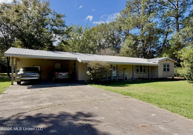 Photo 2 of Sale Pending at 54 Sam Mitchell Rd, Picayune, MS 39466 | MLS# 4165414 | Listing updated on 2026-10-14