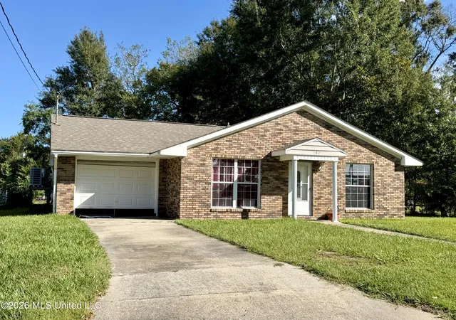 Photo 1 of Sale Pending at 202 Jarrell St, Picayune, MS 39466 | MLS# 4165415 | Listing updated on 2026-10-18