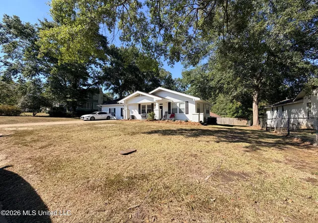 Photo 1 of Single family home for sale at 109 NW 3rd Street, Magee, MS 39111 | MLS# 4165430 | Listing updated on 2026-10-13