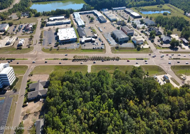 Photo 2 of Land for sale at Lakeland Dr, Flowood, MS 39232 | MLS# 4165464 | Listing updated on 2026-10-14