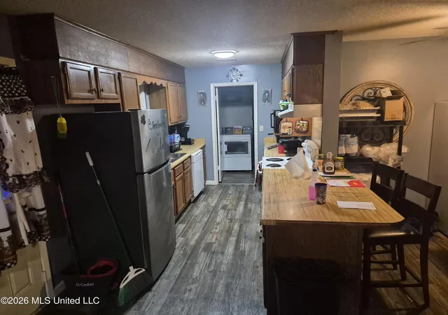 Photo 4 of Single family home for sale at 317 Ridgetop Dr, Senatobia, MS 38668 | MLS# 4165519 | Listing updated on 2026-10-14