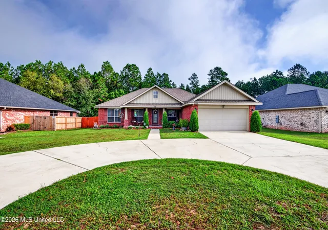 Photo 1 of Single family home for sale at 6836 Biddix Evans, Ocean Springs, MS 39564 | MLS# 4165540 | Listing updated on 2026-10-14
