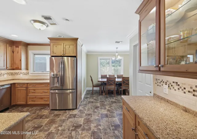 Photo 4 of Single family home for sale at 5 Deborah Ct, Long Beach, MS 39560 | MLS# 4165507 | Listing updated on 2026-10-14