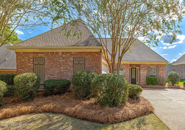 Photo 3 of Single family home for sale at 128 Seville Way, Madison, MS 39110 | MLS# 4165526 | Listing updated on 2026-10-14