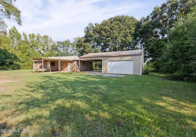 Photo 3 of Single family home for sale at 3123 Howell Tanner Chapel Rd, Lucedale, MS 39452 | MLS# 4165533 | Listing updated on 2026-10-15