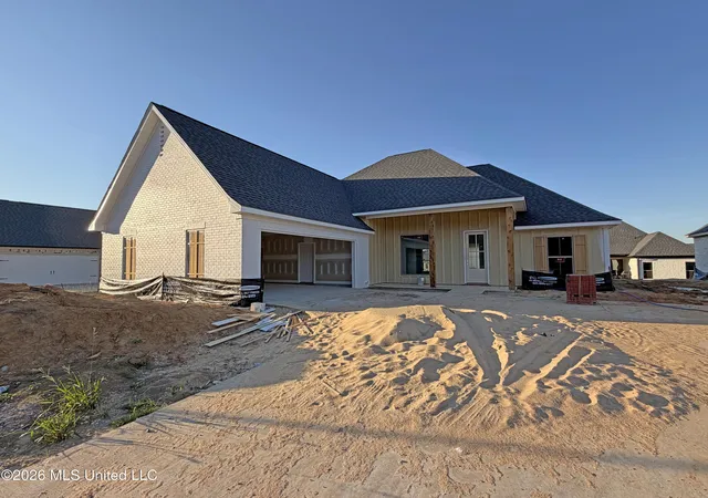 Photo 1 of Single family home for sale at 1220 Old Ct Xing, Flowood, MS 39232 | MLS# 4165515 | Listing updated on 2026-10-14