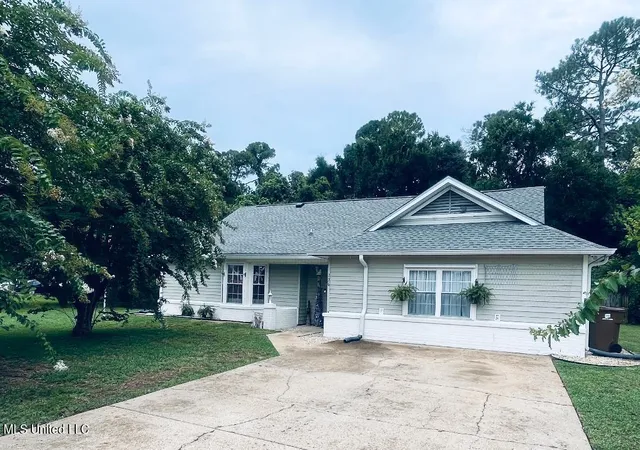 Photo 28 of Single family home for sale at 236 Rue Petit Bois, Biloxi, MS 39531 | MLS# 4165547 | Listing updated on 2026-10-15
