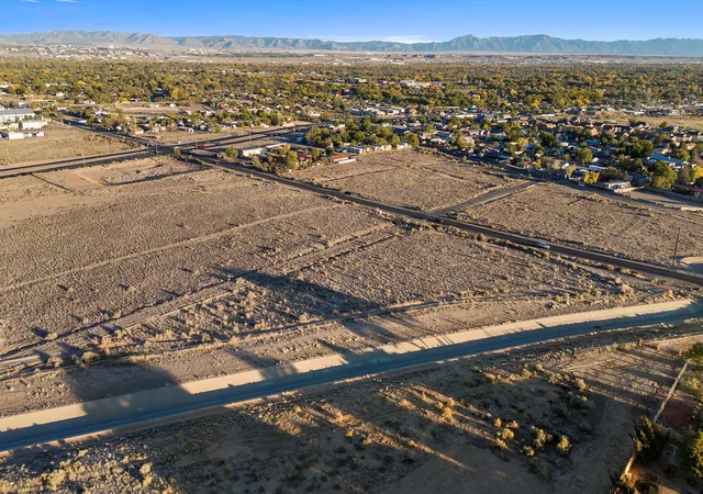 Photo 4 of Sale Pending at Sage Rd Sw, Albuquerque, NM 87121 | MLS# 1068436 | Listing updated on 2026-09-14