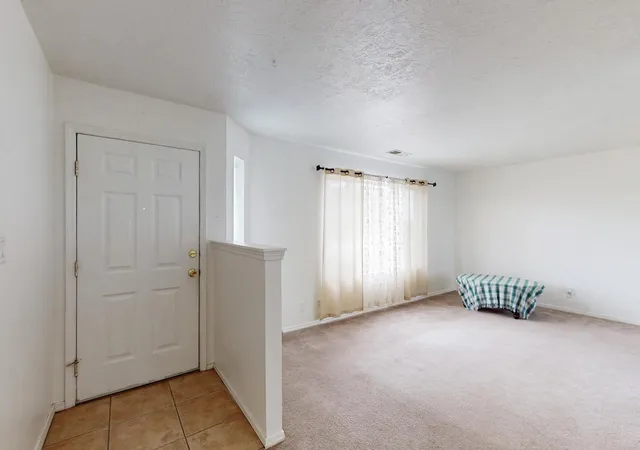 Photo 4 of Sale Pending at 10 E Howell Rd, Estancia, NM 87016 | MLS# 1085024 | Listing updated on 2026-09-03