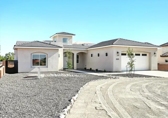 Photo 2 of Sale Pending at 4844 Kim Rd, Rio Rancho, NM 87144 | MLS# 1089560 | Listing updated on 2026-09-08
