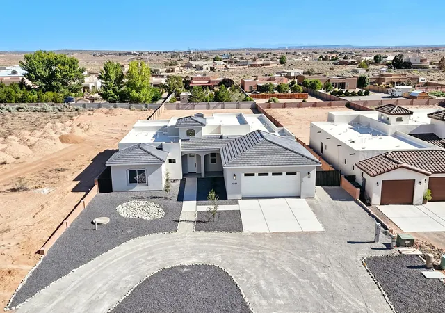 Photo 3 of Sale Pending at 4844 Kim Rd, Rio Rancho, NM 87144 | MLS# 1089560 | Listing updated on 2026-09-08