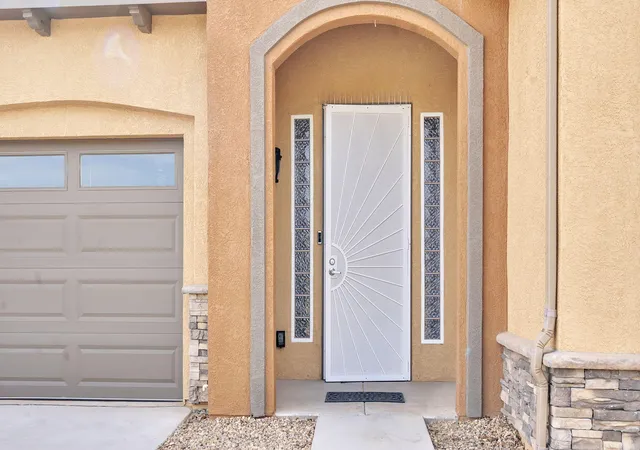 Photo 3 of Single family home for sale at 4281 Red River Rd Sw, Los Lunas, NM 87031 | MLS# 1093458 | Listing updated on 2026-09-22