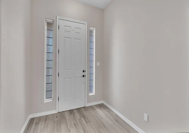 Photo 3 of Single family home for sale at 4281 Red River Rd Sw, Los Lunas, NM 87031 | MLS# 1093458 | Listing updated on 2026-09-22