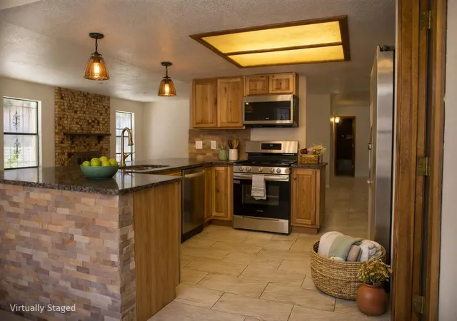 Photo 2 of Single family home for sale at 5406 Edwards Dr Ne, Albuquerque, NM 87111 | MLS# 1094250 | Listing updated on 2026-09-14