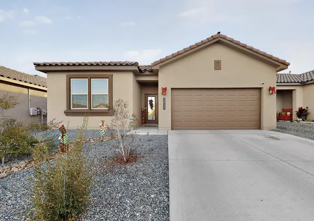 Photo 3 of Single family home for sale at 1933 Tesoro Loop NW, Los Lunas, NM 87031 | MLS# 1094629 | Listing updated on 2026-09-10