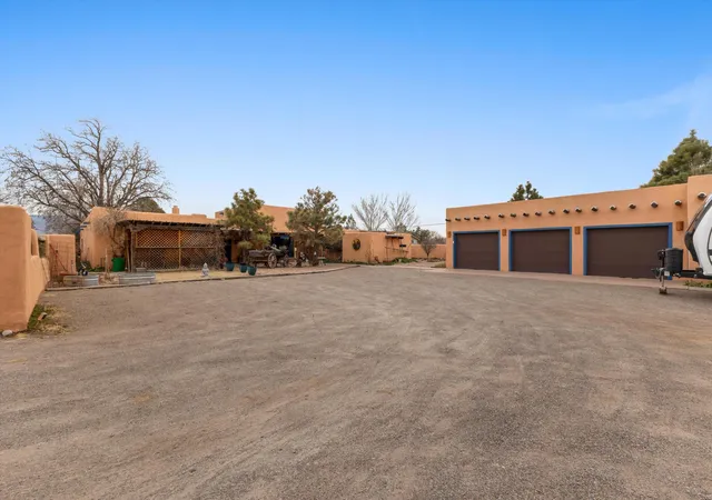 Photo 3 of Single family home for sale at 414 C De Baca Ln NW, Albuquerque, NM 87114 | MLS# 1097261 | Listing updated on 2026-09-16