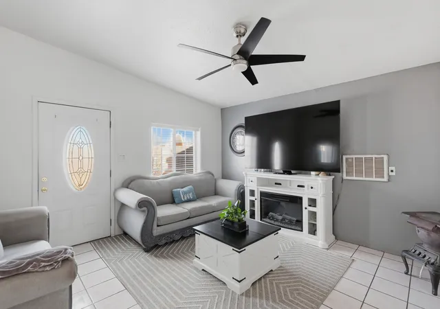 Photo 4 of Single family home for sale at 2524 Mares Rd SW, Albuquerque, NM 87105 | MLS# 1097847 | Listing updated on 2026-09-12