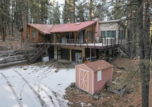 Photo 3 of Single family home for sale at 455 Obsidian Rd, Jemez Springs, NM 87025 | MLS# 1097927 | Listing updated on 2026-08-30