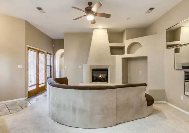Photo 2 of Townhouse for sale at 4709 Spanish Sun Ave Ne, Albuquerque, NM 87110 | MLS# 1097992 | Listing updated on 2026-09-24