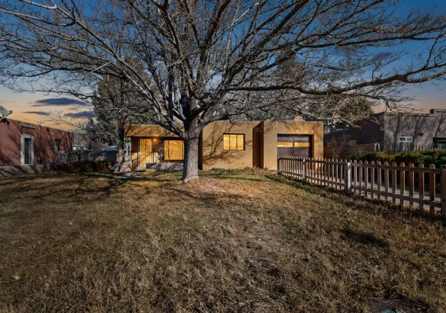 Photo 1 of Single family home for sale at 620 San Pablo St Ne, Albuquerque, NM 87108 | MLS# 1098341 | Listing updated on 2026-09-14