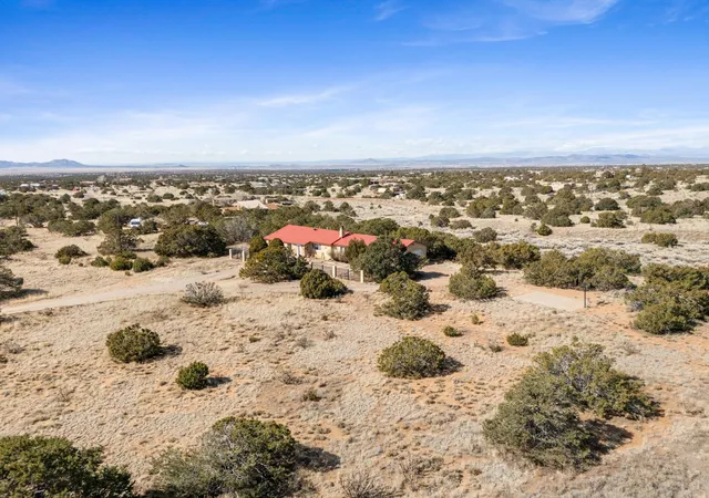 Photo 3 of Single family home for sale at 42 Coyote Xing, Santa Fe, NM 87508 | MLS# 1098398 | Listing updated on 2026-09-06