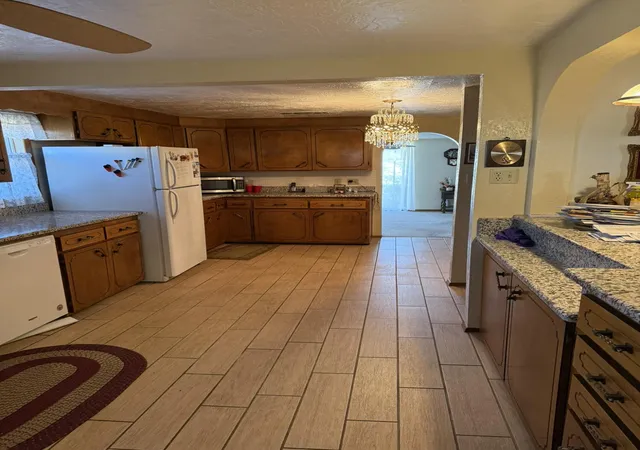 Photo 4 of Sale Pending at 10 Adams St, Clayton, NM 88415 | MLS# 1098972 | Listing updated on 2026-09-28