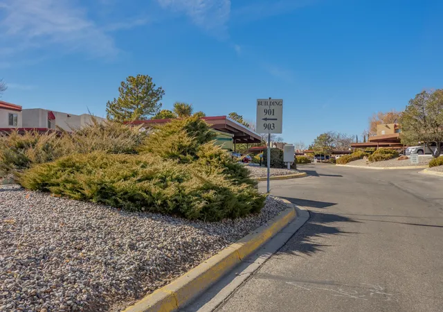 Photo 3 of Sale Pending at 901 Country Clb Dr Se #APT D, Rio Rancho, NM 87124 | MLS# 1099087 | Listing updated on 2026-09-08