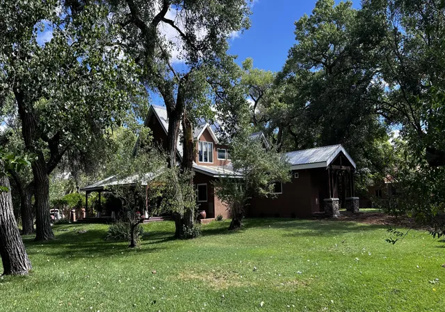 Photo 3 of Single family home for sale at 160 Andrews Ln, Corrales, NM 87048 | MLS# 1099508 | Listing updated on 2026-09-16