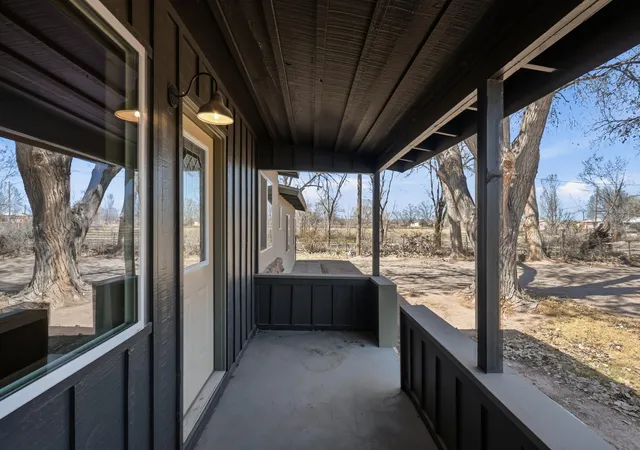 Photo 3 of Single family home for sale at 14 Calle Del Rio, Los Lunas, NM 87031 | MLS# 1099632 | Listing updated on 2026-09-11