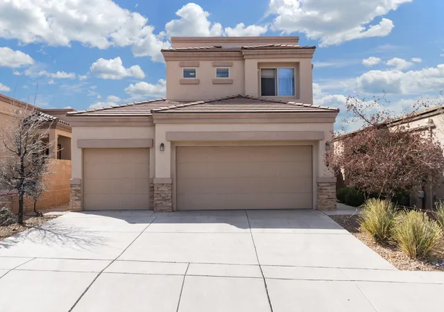 Photo 3 of Sale Pending at 2019 Fonner Dr Se, Albuquerque, NM 87123 | MLS# 1099718 | Listing updated on 2026-10-07