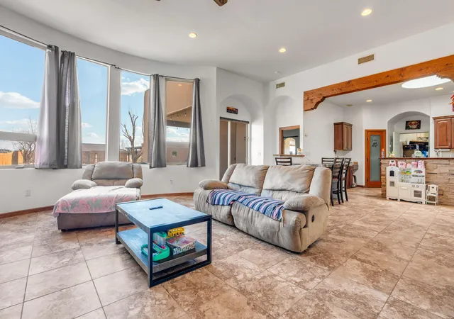 Photo 3 of Single family home for sale at 2820 Stapleton Ave NE, Rio Rancho, NM 87124 | MLS# 1099795 | Listing updated on 2026-09-08