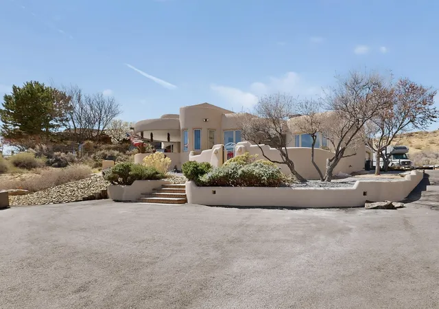 Photo 2 of Sale Pending at 300 Mission Ridge Rd, Corrales, NM 87048 | MLS# 1099880 | Listing updated on 2026-09-10