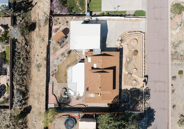 Photo 3 of Single family home for sale at 13540 Cedarbrook Ave Ne, Albuquerque, NM 87111 | MLS# 1100139 | Listing updated on 2026-09-24
