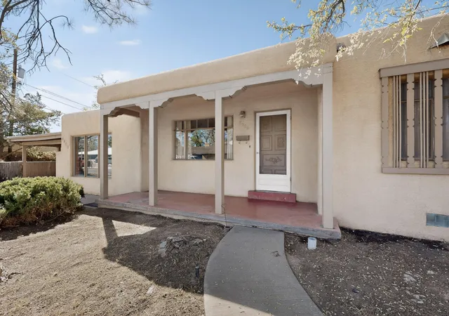 Photo 2 of Sale Pending at 4802 Constitution Ave Ne, Albuquerque, NM 87110 | MLS# 1100161 | Listing updated on 2026-09-12