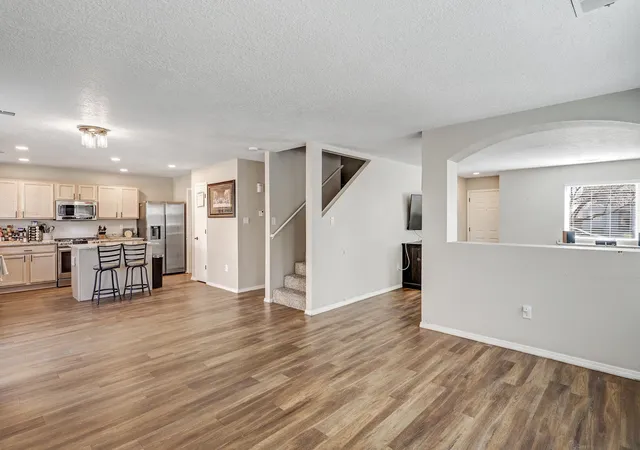 Photo 4 of Sale Pending at 3525 Elder Meadows Dr NE, Rio Rancho, NM 87144 | MLS# 1100528 | Listing updated on 2026-09-12