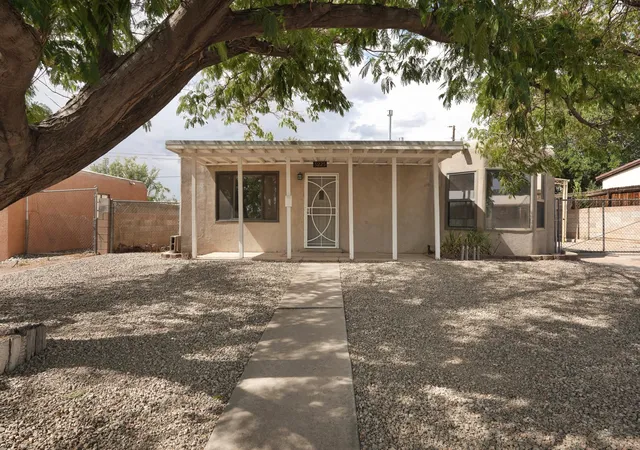 Photo 2 of Single family home for sale at 9225 Mescalero Rd Ne, Albuquerque, NM 87111 | MLS# 1100876 | Listing updated on 2026-09-07