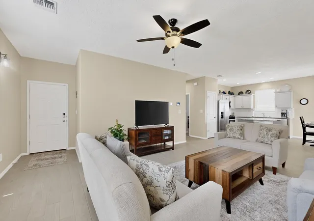 Photo 4 of Single family home for sale at 1994 Tesoro Loop NW, Los Lunas, NM 87031 | MLS# 1101226 | Listing updated on 2026-09-03