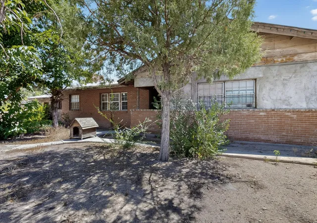 Photo 1 of Single family home for sale at 1604 Juan Perea Rd, Los Lunas, NM 87031 | MLS# 1101420 | Listing updated on 2026-08-31