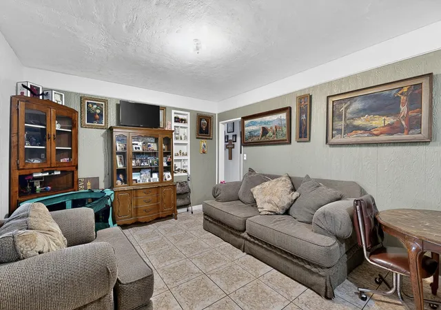Photo 2 of Single family home for sale at 1604 Juan Perea Rd, Los Lunas, NM 87031 | MLS# 1101420 | Listing updated on 2026-08-31