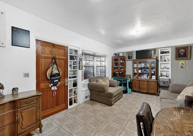 Photo 3 of Single family home for sale at 1604 Juan Perea Rd, Los Lunas, NM 87031 | MLS# 1101420 | Listing updated on 2026-08-31