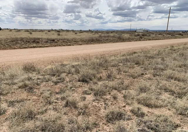 Photo 2 of Sale Pending at E Cummings Lot 80 Ave, Moriarty, NM 87035 | MLS# 1101498 | Listing updated on 2026-10-01