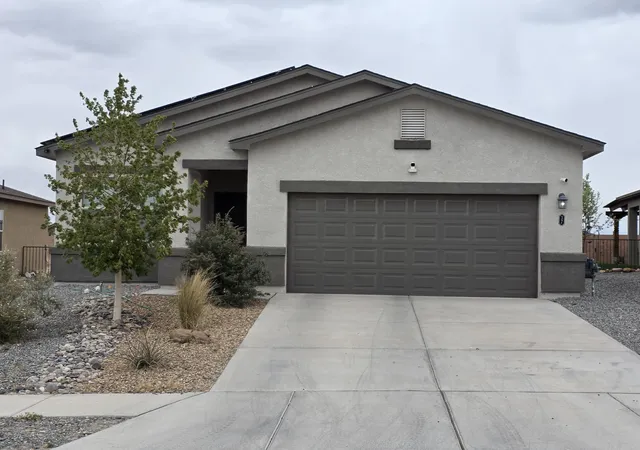 Photo 1 of Single family home for sale at 37 Avenida Parque Ct, Los Lunas, NM 87031 | MLS# 1101667 | Listing updated on 2026-08-30