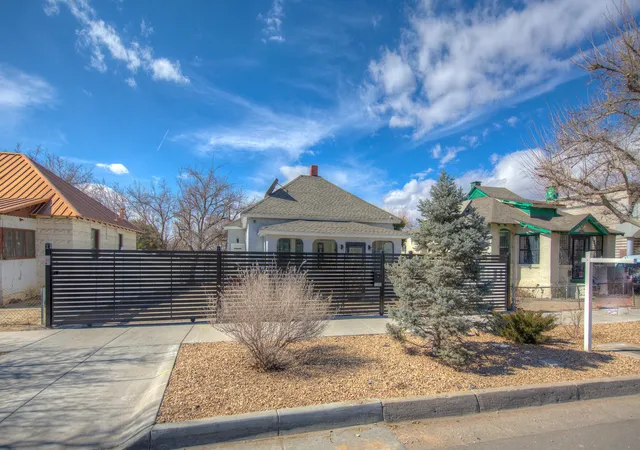Photo 1 of Single family home for sale at 1105 Broadway Blvd Se, Albuquerque, NM 87102 | MLS# 1101711 | Listing updated on 2026-09-23