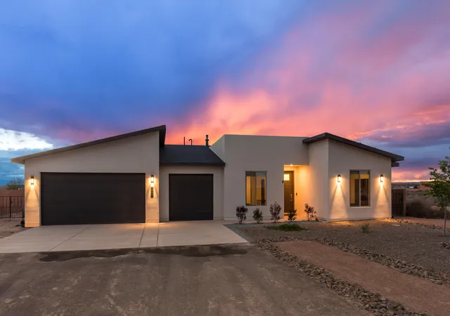 Photo 2 of Single family home for sale at 609 2nd Street Ne, Rio Rancho, NM 87124 | MLS# 1101767 | Listing updated on 2026-09-02