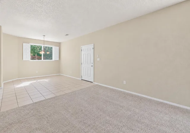 Photo 4 of Single family home for sale at 1305 Desert Paintbrush Loop NE, Rio Rancho, NM 87144 | MLS# 1102136 | Listing updated on 2026-09-11