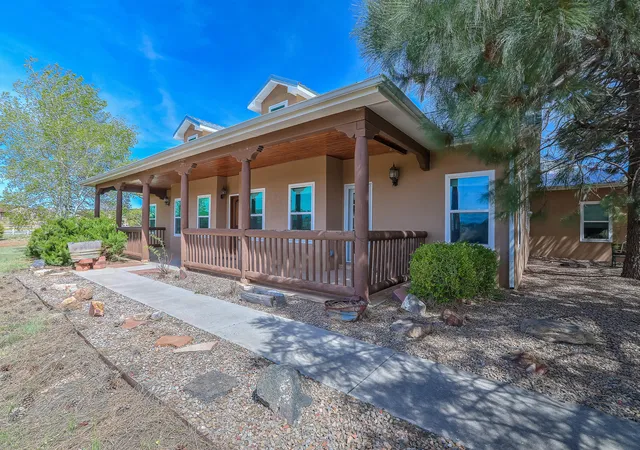 Photo 3 of Single family home for sale at 104 Elite Dr, Tijeras, NM 87059 | MLS# 1102468 | Listing updated on 2026-09-11