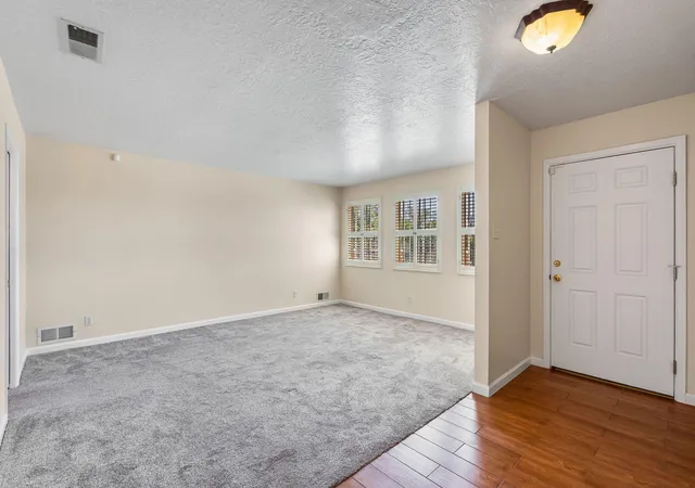Photo 3 of Single family home for sale at 3808 General Bradley St NE, Albuquerque, NM 87111 | MLS# 1102640 | Listing updated on 2026-09-02