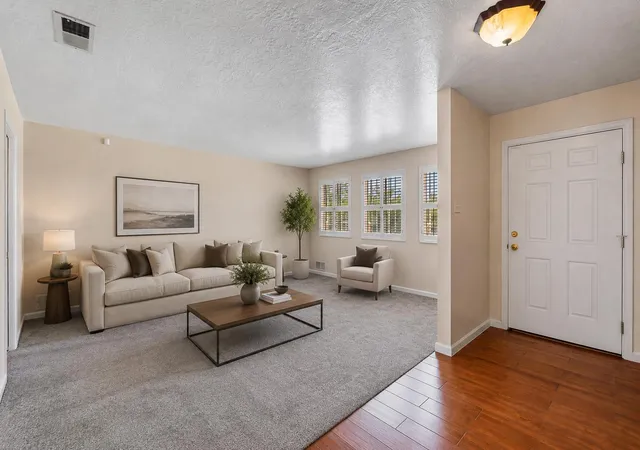 Photo 4 of Single family home for sale at 3808 General Bradley St NE, Albuquerque, NM 87111 | MLS# 1102640 | Listing updated on 2026-09-02