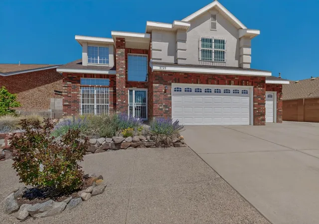 Photo 3 of Sale Pending at 8720 Springhill Dr Nw, Albuquerque, NM 87114 | MLS# 1102678 | Listing updated on 2026-09-15